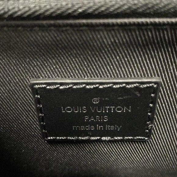 Auth LOUIS VUITTON New Flap Messenger M58492 Noir Epi - RFID : confirmed - Picture 11 of 16